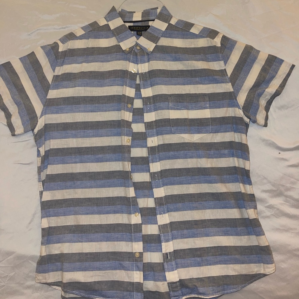 Aeropostale button up short sleeve shirt